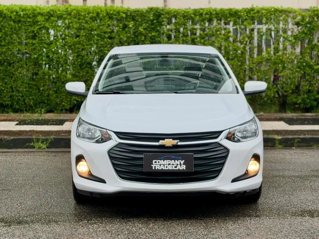 Chevrolet Onix Plus 2023, foto 2 de 7