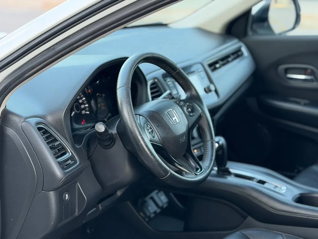 Honda HR-V 2016, foto 6 de 7