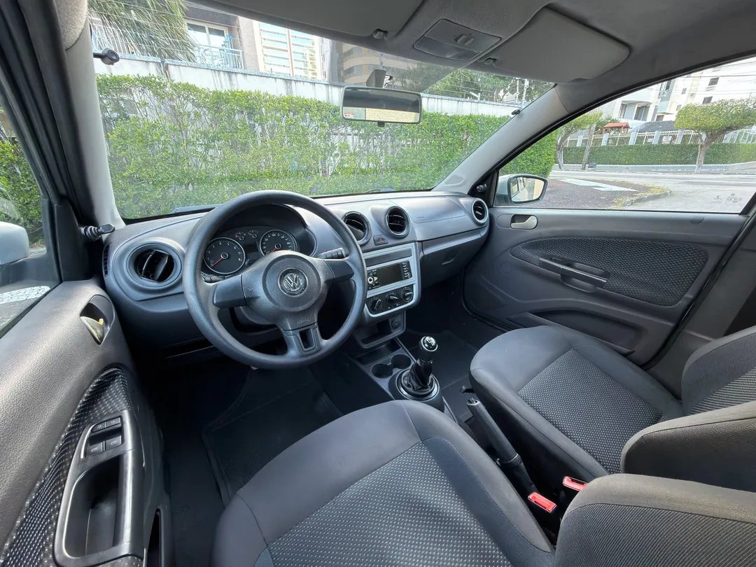Volkswagen Voyage 2015, foto 6 de 7