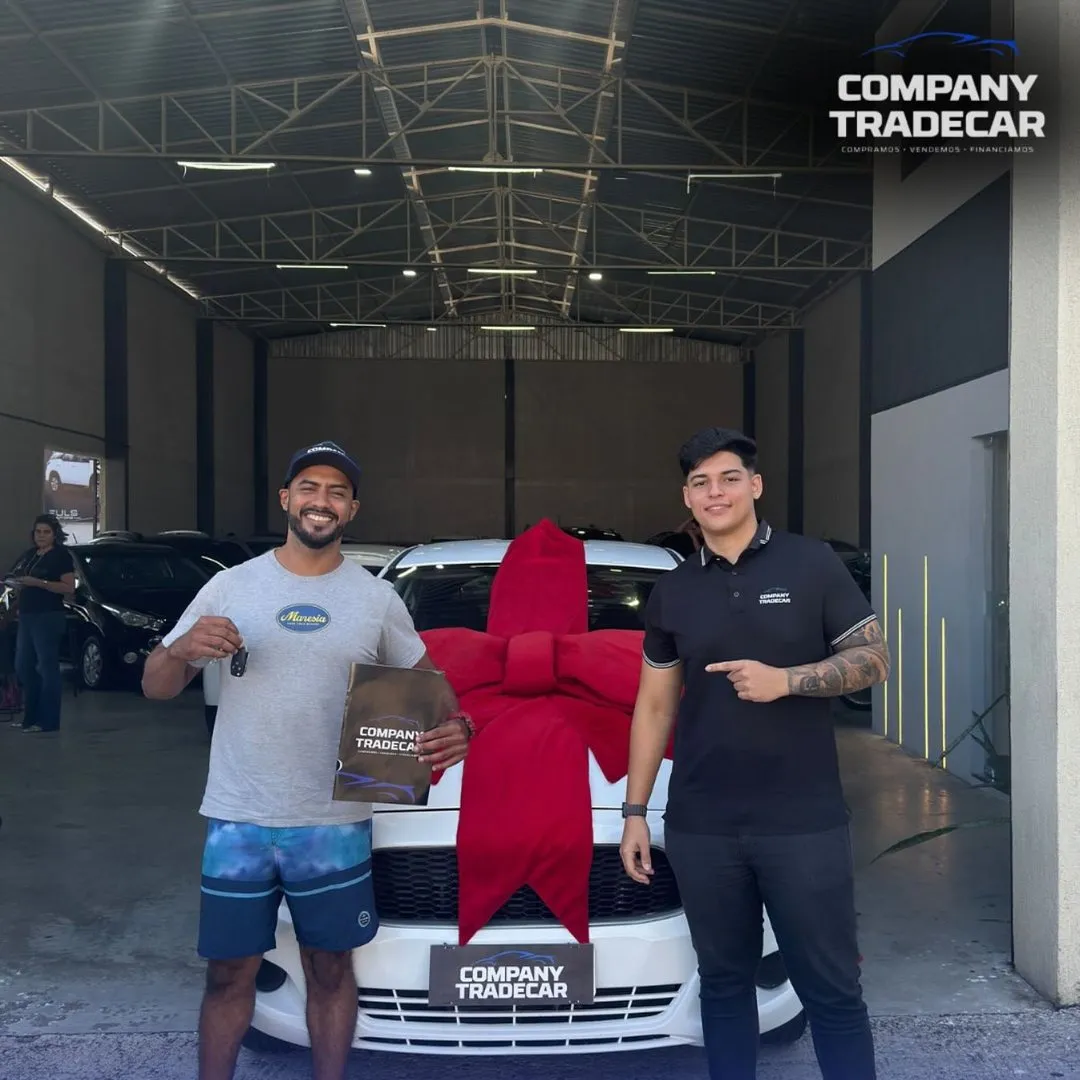 Entrega de um Ford Ka 2017 na Company Tradecar